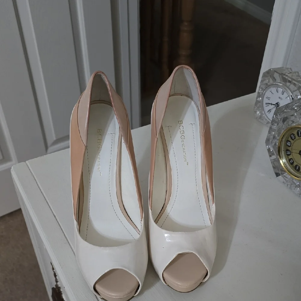 BCBGMaxAzria Cream and Tan Peep Toe Heels - Picture 1 of 6